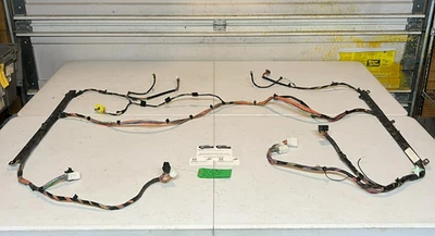 Arnés de cableado de cabina/cuerpo Dodge Ram 1500 2500 3500 2005 OEM 56052978AH Foto 1 de 4