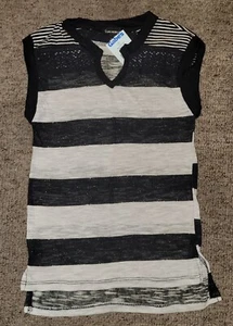 New Girls Shirt Size 7/8 - Picture 1 of 2