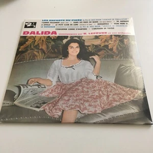 Dalida Accompagnée Par R. Lefèvre –Les Enfants Du Pirée - 25CM - neuf sous cello - Imagen 1 de 2