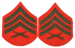 US Marine Corps USMC Female Sergeant Chevrons, Olive on Red Wool - Picture 1 of 2