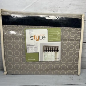 New In Package Ty Pennington Style Valance - Finch Pattern - 15" Drop (82x15”) - Picture 1 of 6