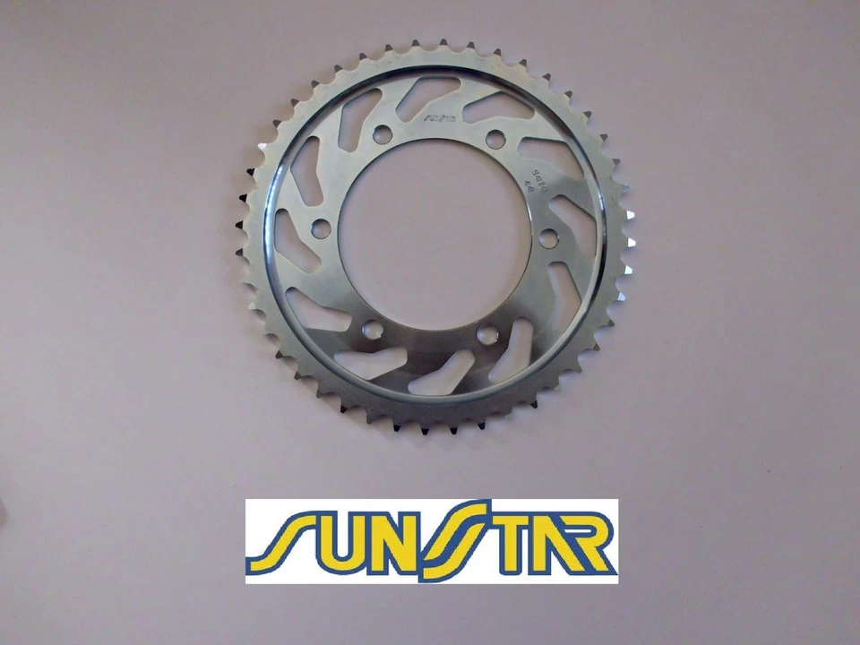 SUNSTAR CORONA ACCIAIO DENTI 44 PASSO 530 YAMAHA FZ6 Fazer 600 04 05 06 07 08 09 - Immagine 1 di 1