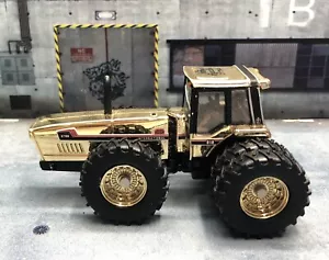 1/64 Ertl Case IH 6788 Tractor GOLD CHASE - Picture 1 of 4