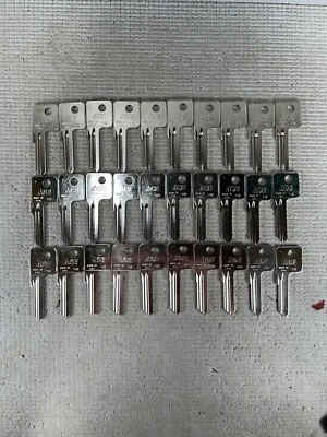 Key Blanks ACE Hardware Model Y1E Uncut Locksmith USA Made Lot Of 30 - Image 1 of 4