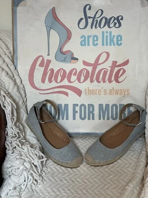 Alpargatas Crown Vintage Lertha Azul Claro Denim Planas Para Mujer Talla 7.5 M - EXC Foto 1 de 4