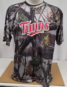 Brand New MLB Men's Majestic MLB Minnesota Twins Short Sleeve Shirt - L - Picture 1 of 4