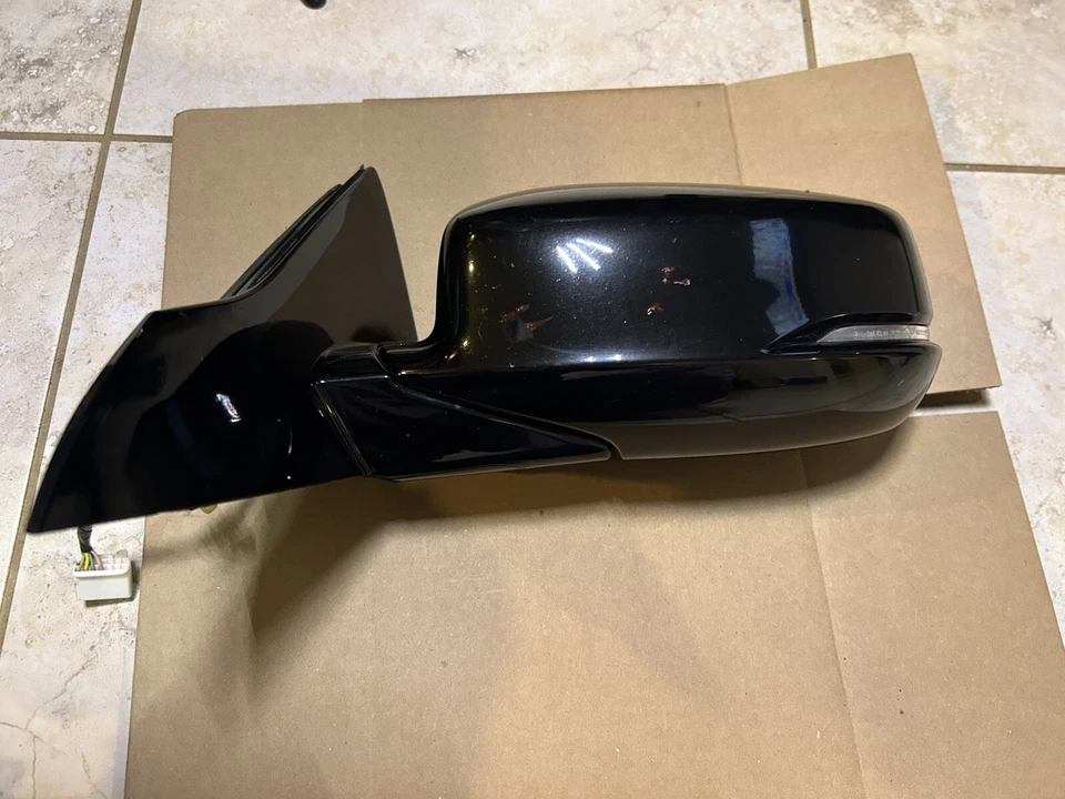 Espejo retrovisor eléctrico negro del lado izquierdo del conductor para Honda Accord 2013-2017. Foto 1 de 3
