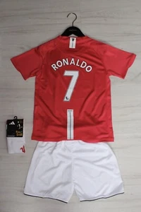 Manchester United Home Kids Kit 2008/09 (Any Size | Name & Number) "Ronaldo" - Picture 1 of 8
