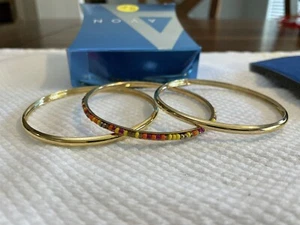 Avon Goldtone and Bead Bangle Bracelet Set - Picture 1 of 3