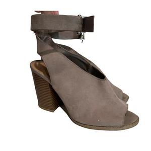 Damen-Heels Knöchelriemen offene Zehenpartie Wildleder Größe 9 Charlotte Russe - Bild 1 von 9