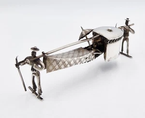 FINE ANTIQUE DUTCH / HANAU SOLID SILVER TOY LITTER / SEDAN BED FIGURE c1900 - Bild 1 von 8