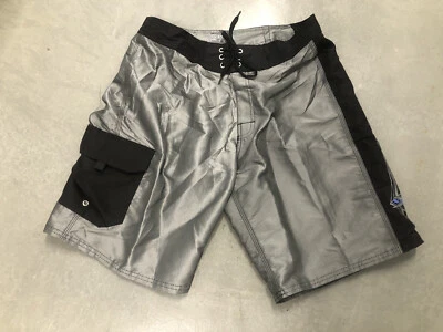 NUEVOS BOARDSHORTS XCEL VINTAGE AÑOS 90 SURF SUP SURF MX HAWAII BAÚLES TALLA 32 Foto 1 de 3