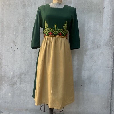 Vestido bordado de lana verde y amarillo vintage de los años 30 flores de cactus con botones en la espalda Foto 1 de 4