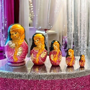 Exquisite Russian Rapunzel Matryoshka Artist Signed Dated 1995 Set Of 5 - Bild 1 von 10