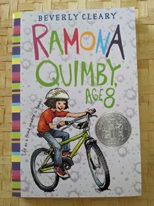 Ramona Quimby, Age 8 : Life As A Third grader is Tough Beverly Cleary PB - Picture 1 of 2