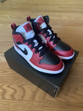 nike air jordan 1 mid chicago toe Size 12 Preschool/kids