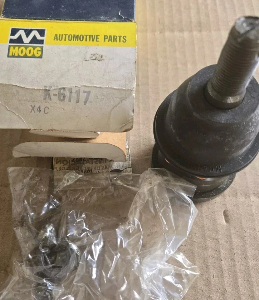 Moog K6117 Lower Ball Joint 1971-94 Chevy & GMC Truck Blazer Suburban C10 C15 - Image 1 of 1