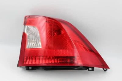 Cuarto de luz trasera para pasajero derecho montado en panel VIN Y 2014-2018 VOLVO S60 #3957 Foto 1 de 4