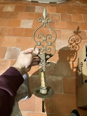 Ancien Applique Lampe Murale Laiton Bronze Art Deco Fleur À Électrifier Chateau - Photo 1/4