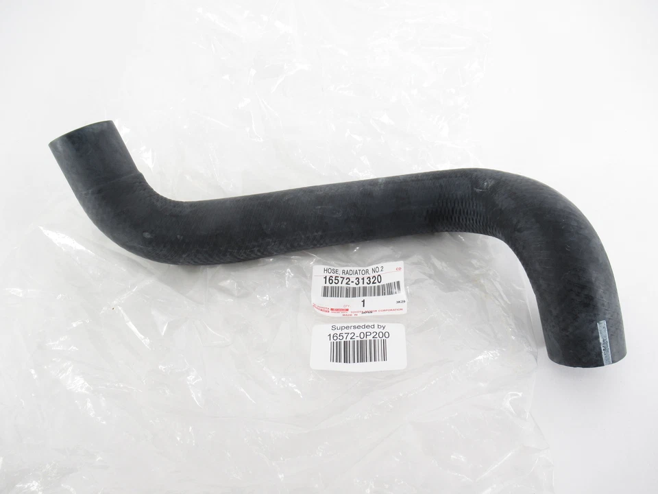 Manguera de radiador inferior Highlander 2011-2013 original OEM Toyota Lexus 16572-0P200 Foto 1 de 4