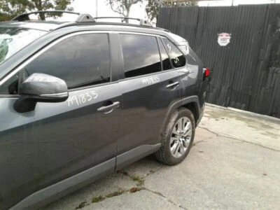 Steering Gear/Rack Power Rack And Pinion VIN 1 5th Digit Fits 19 RAV4 116699 - Image 1 of 4