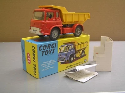 Camión volquete Corgi Toys 494 Bedford hecho en Gran Bretaña sin usar, en caja excelente Foto 1 de 4