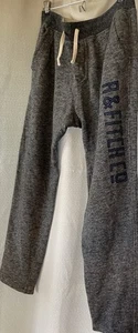 Abercrombie & Fitch Sweat Pants Athletic Medium Gray A & Firch Co On Leg - Picture 1 of 5