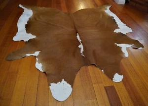 Super Smart In Brown & White - A Smooth Summer Coat - A Beautiful Cowhide Rug - Foto 1 di 8