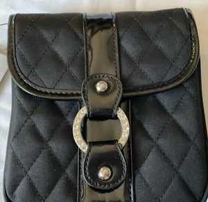 Cinturón Paris Hilton Sac Con Ceinture Hecho en China Negro Incluye Cinturón Nuevo - Imagen 1 de 11