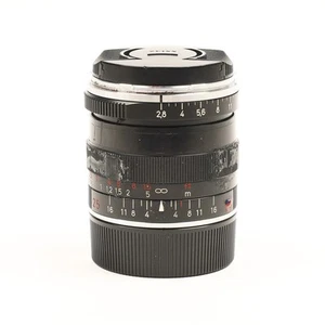 Zeiss Wide Angle 25mm f/2.8 Biogon T* ZM Series Manual Focus Lens - Picture 1 of 5