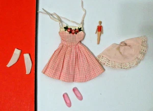 VTG MATTEL 1965 SKIPPER #1913 ME 'N MY DOLL  OUTFIT  DOLL  CLOTHES - Picture 1 of 5