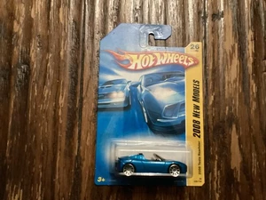 Hot Wheels 2008 New Models 26/40 FE 026 2008 Tesla Roadster BLUE 10SP - Picture 1 of 3