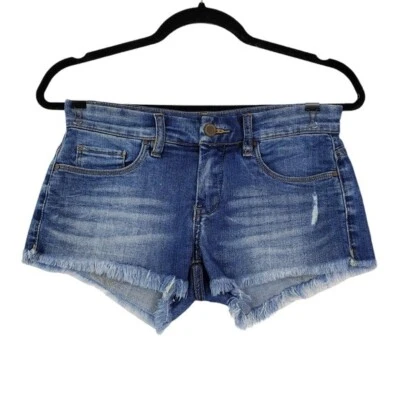 Pantalones cortos de mezclilla Blank NYC para mujer azul desgastado dobladillo crudo talla 25 Foto 1 de 4