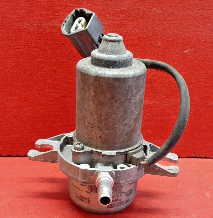 Bomba de vacío de freno Volvo V50 S40 2007 30793023/008989-01 Foto 1 de 4