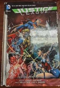 Justice League: Throne of Atlantis Graphic Novel (2 Disc DVD set) PLZ Read!! - Picture 1 of 5