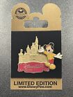 Disney Gold Card Collection - Golden Castles - Hong Kong Disneyland LE Pin