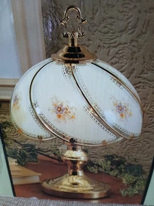 NEU im Karton Akzent Touch Lampe 14" hoch 3 Ebenen Touch Control, gebogene Glasscheiben - Bild 1 von 7