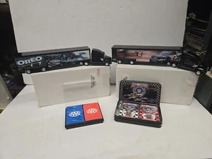 Neu im Karton Nascar Dale Earnhardt Oreo Monte Carlo Traktor Anhänger & Spielkarten AAA - Bild 1 von 22