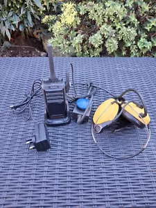 Radio mobile digitale Hytera Pd405 walkie-talkie radio a 2 vie con auricolare Gwo - Foto 1 di 12