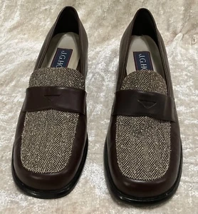 JG Hook Women's Brown Herringbone Leather Loafer Slip On Shoes Size 8.5 W Wide - Picture 1 of 7