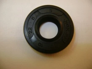 NEW TC 10X22X5 DOUBLE LIPS METRIC OIL / DUST SEAL 10mm X 22mm X 5mm - Picture 1 of 1