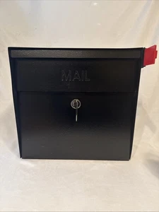 Metro abschließbarer Wandbriefkasten mit hochsicherheitsverstärktem patentiertem Verschluss - Bild 1 von 10