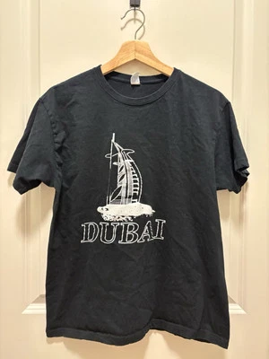 Camiseta Negra Algodón Dubai Emiratos Árabes Unidos Burj Al Arab Gráfico Adulto Talla Mediana Foto 1 de 4