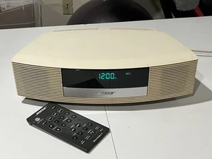 Bose Wave Radio II AWR1B1 AM/FM Radio - Creme - mit Fernbedienung - ohne CD - NUR TEILE - Bild 1 von 11