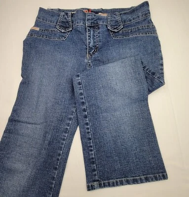 Pantalones cortos elásticos Guess para mujer talla 30 azul 22 pulgadas de largo tiro medio  Foto 1 de 4