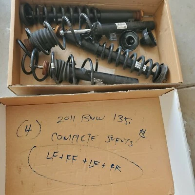 BMW 135i 2011 cupé puntales delanteros y traseros montaje OEM usado original Foto 1 de 4