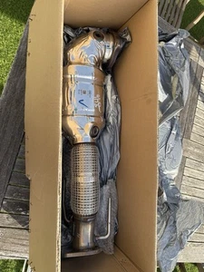 2022 Ford Focus ST MK4.5 2.3L Catalytic Converter and downpipe - Picture 1 of 5