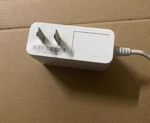 S18B21-120A150-P9-01 12V 1.5A 4.0*1.35 Charger Transformer - Photo 1/2
