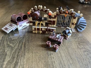 LEGO: Barrel Escape (79004) The Hobbit - Build Only - Picture 1 of 1