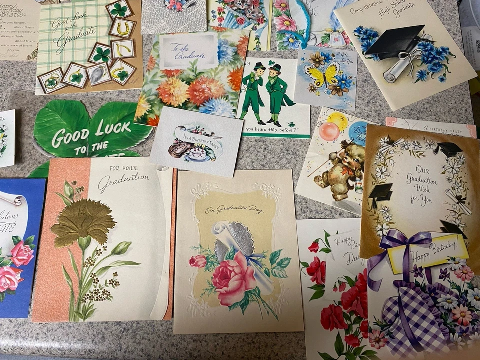 Vintage Greeting Cards Lot Of 31 From 1940s 1950s Foto 1 de 4